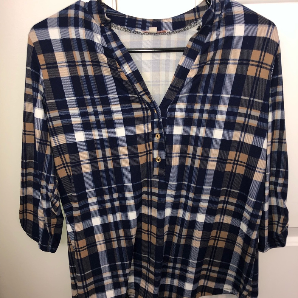 Plaid top